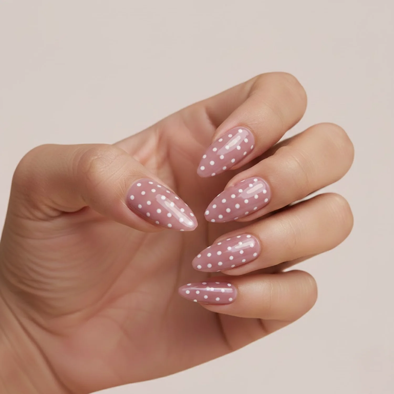 24 pcs Press On Nails Polka Dots - Image 2