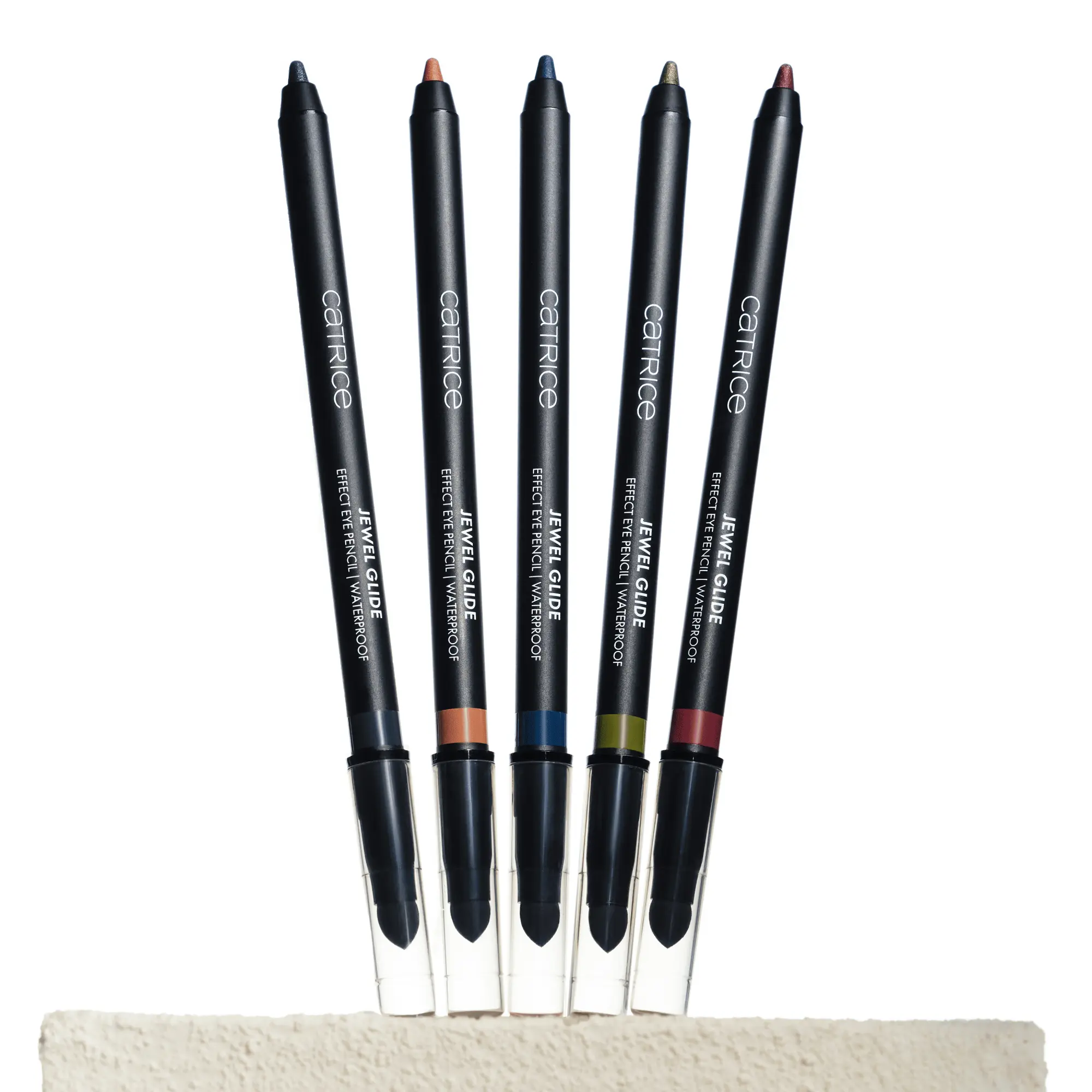 Jewel Glide Effect Eye Pencil 050 Ruby Crystals - Image 7