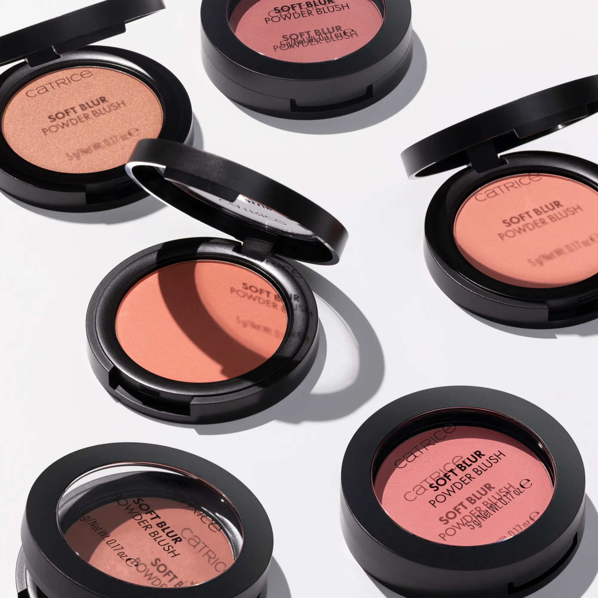 Soft Blur Powder Blush 020 Coral Cloud - Image 9